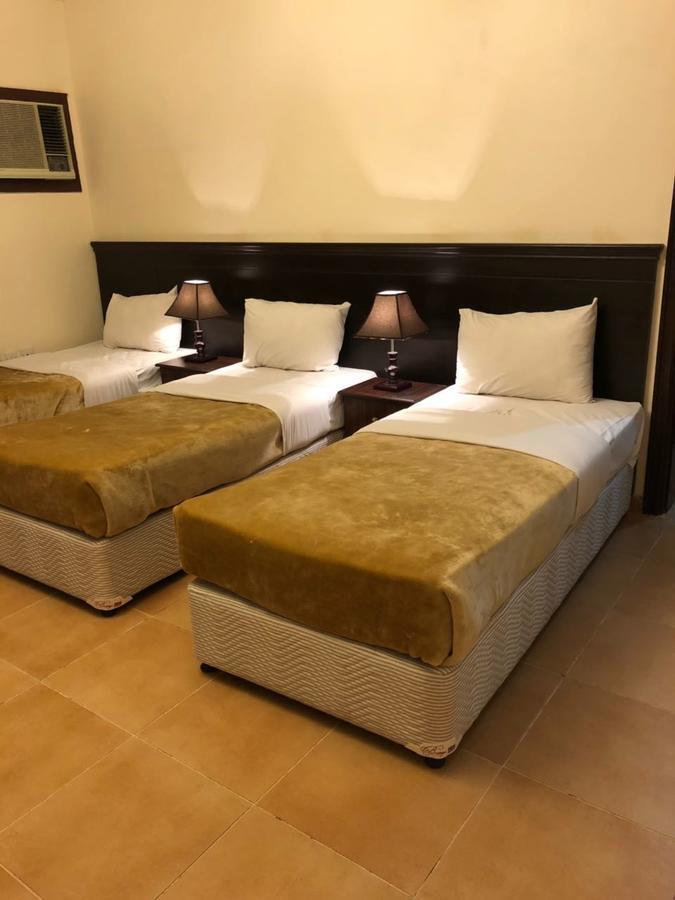 Al Meknan Furnished Units Aparthotel Медина Екстериор снимка