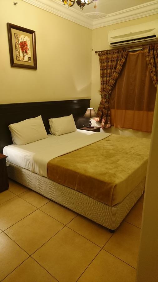 Al Meknan Furnished Units Aparthotel Медина Екстериор снимка